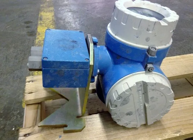 Endress Hausser Promag 33FT2F-MD1FD11F21A Flowmeter
