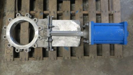 FCC 10″-150 Knifegate Valve with Actuator