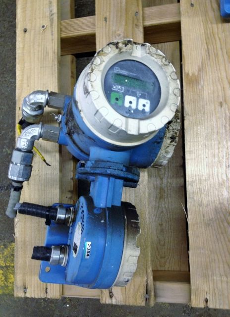 Endress Hausser Promag 33FT1H-MD1FD51F21A Flowmeter