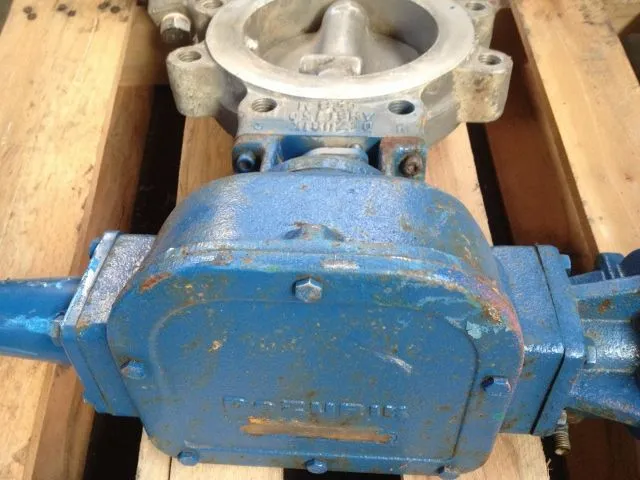 Dezurik 6″ Butterfly Valve type BHP with actuator