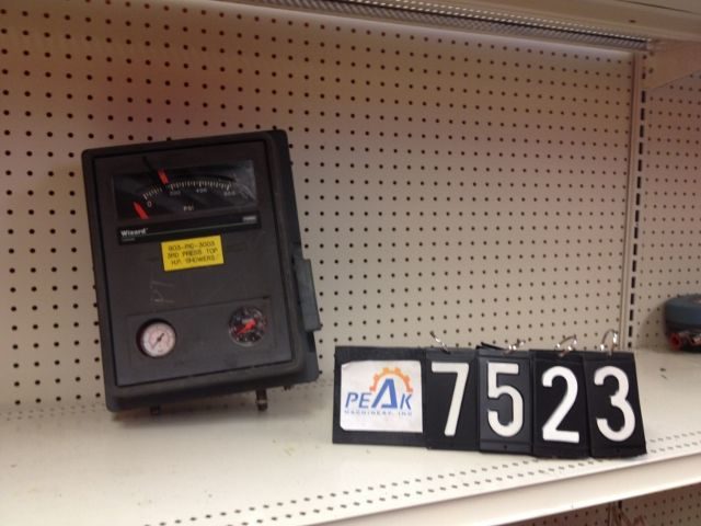 Fisher Wizard 4195BR Pressure Indicating Control     