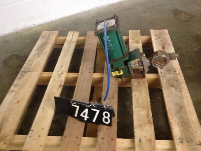 Fisher type 8550 Butterfly Valve size 2\