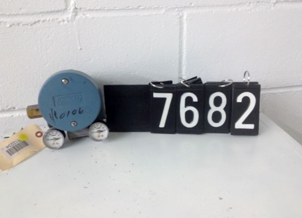 Foxboro current to air converter model E69F         