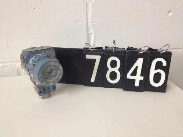 ROSEMOUNT 2088 G2A22A1B4C6 Model, 0-30 PSIG Absolute and Gage Pressure Transmitter