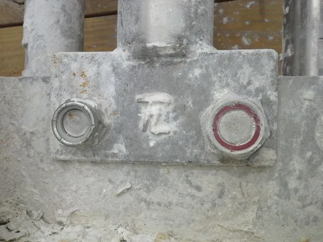 Trueline TL 30″ knife gate valve with actuator