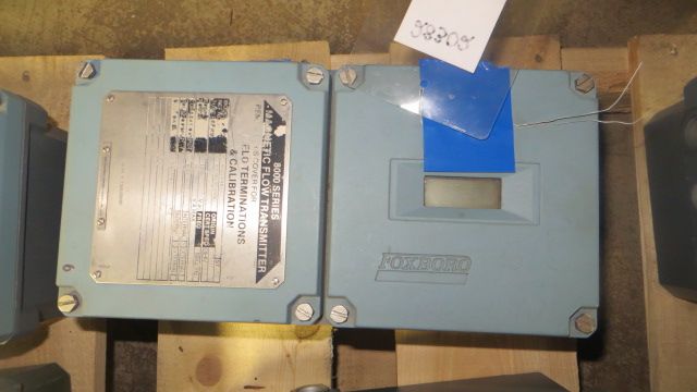 Foxboro Magnetic Flow Transmitter, Series 8000