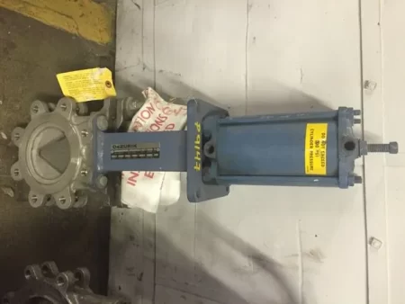 Dezurik 4″ Knife Gate Valve Air Actuated, Style V-Port , NEW