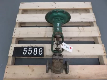 Fisher control valve type ES, size 1″-600, material WCB/316ss