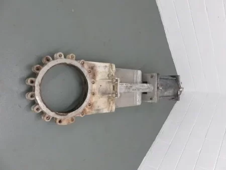 Fabri-Valve 18″-150 knife gate valve air operated