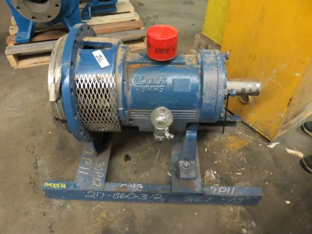 Goulds 3196 XLT-i Power End size 13″, New Store Room Spare