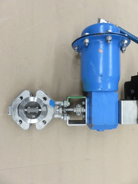 Jamesbury 2″-150 Butterfly Valve with Actuator and Positioner , Unused Spare Room