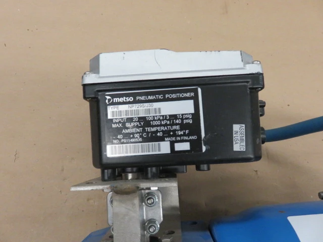 Jamesbury 2″-150 Butterfly Valve with Actuator and Positioner , Unused Spare Room