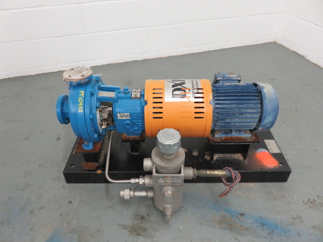 Goulds pump model 3196 STi size 1×1.5-8 with base and motor, Unused Spare Store Room
