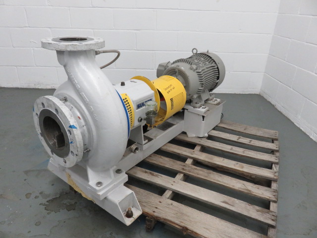 Ahlstrom / Sulzer pump model APT31-4C with base and motor / Unused Spare Room