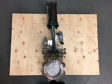 Rovalve 6″-150 Knife Gate Valve Air Operated