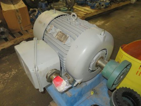 40 hp Siemens NEMA Premium Efficiency AC Motor , 885 rpm 460 volts Unused Condition