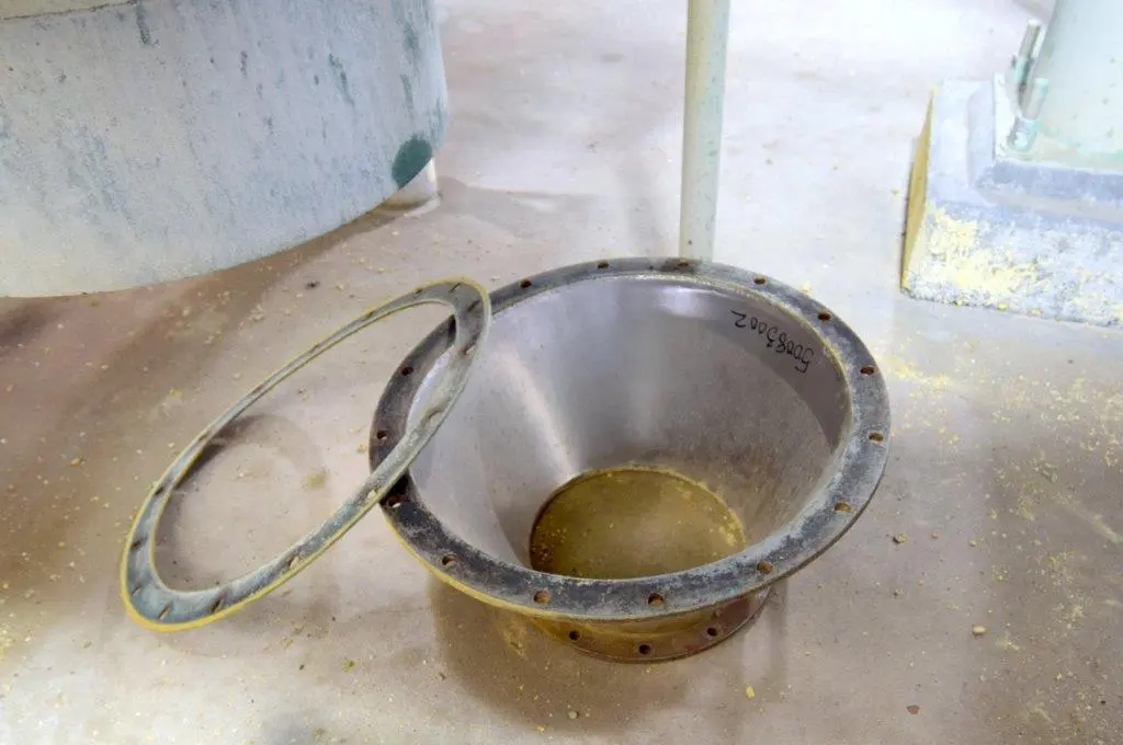 Fluid Quip Horizontal Rotor Impact Mill, Model FQ-IM40H, Stainless Steel