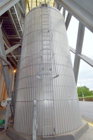 Tank, Approximately 20,000 gallon, Stainless Steel, Vertical