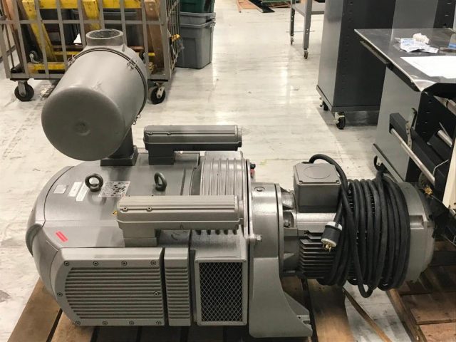 Becker Model VTLF2.400/0-79 Rotary Vane Vacuum Pump with motor