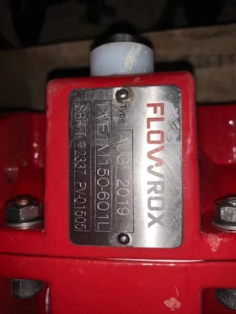 1″ FlowRox Pinch Valve, Hand Wheel Operated, New Storeroom Spare