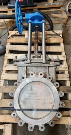 16″ Trueline Knife Gate Valve, Hand Wheel Gear Operated, Stainless