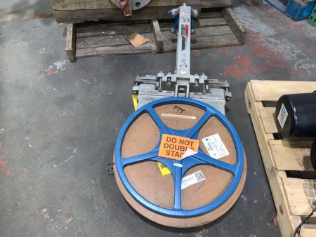 Dezurik 14″ KGC Knife Gate Valve Hand Wheel Operated