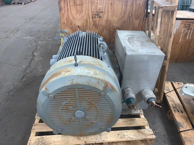 250 hp 1188 rpm 460 volts Reliance Electric AC Motor