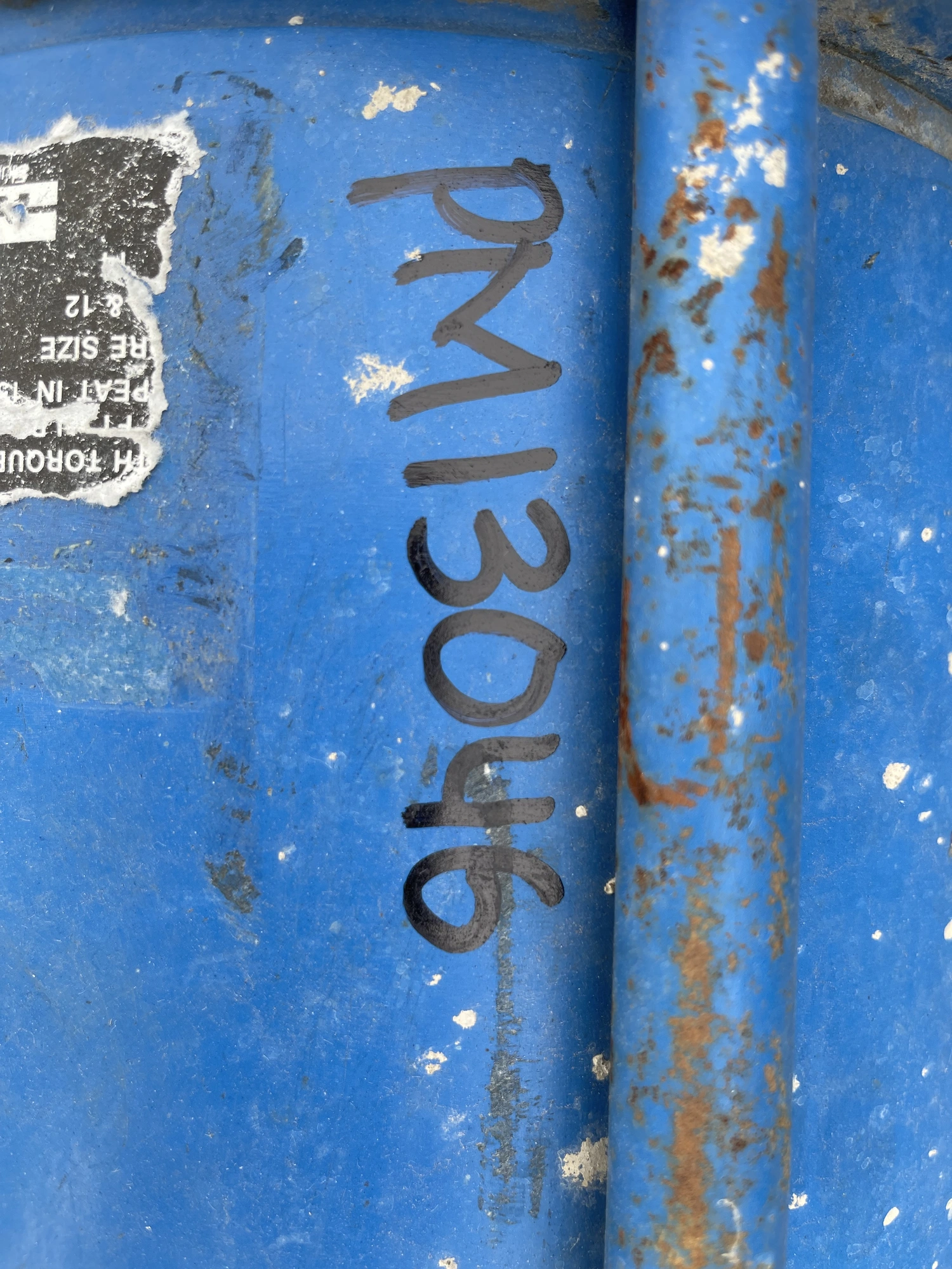 Trueline TL 16″-150 knife gate valve with pneumatic actuator