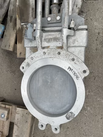 Trueline TL 16″-150 knife gate valve with pneumatic actuator