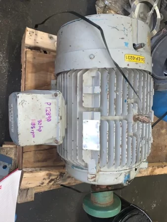 30 hp Siemens AC Motor 1185 rpm 326T 460v