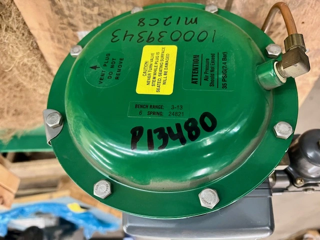 1-1/2″ Fisher Baumann Model 32.24588SVF Control Valve , New Storeroom Spare