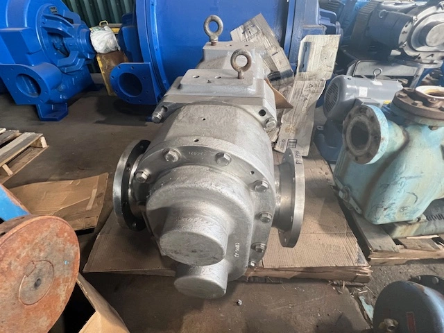 8″ ZM Technologies model 520 Stainless Steel Positive Displacement Pump