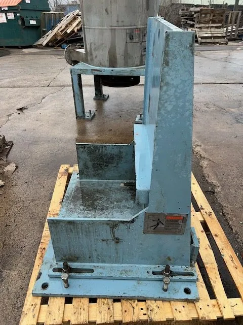 Black Clakson Kadant Ultra-V UV200 Slotted Pressure Screen