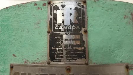 Canadian Ingersoll Rand 110B Pressure Screen, Stainless Steel Housing, Stainless Steel Basket with 0.2 mm (.008″) Slot Width