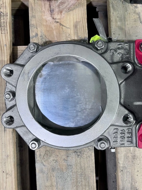 6″ Wey Knife Gate Valve with Pneumatic Actuator, New Storeroom Spare